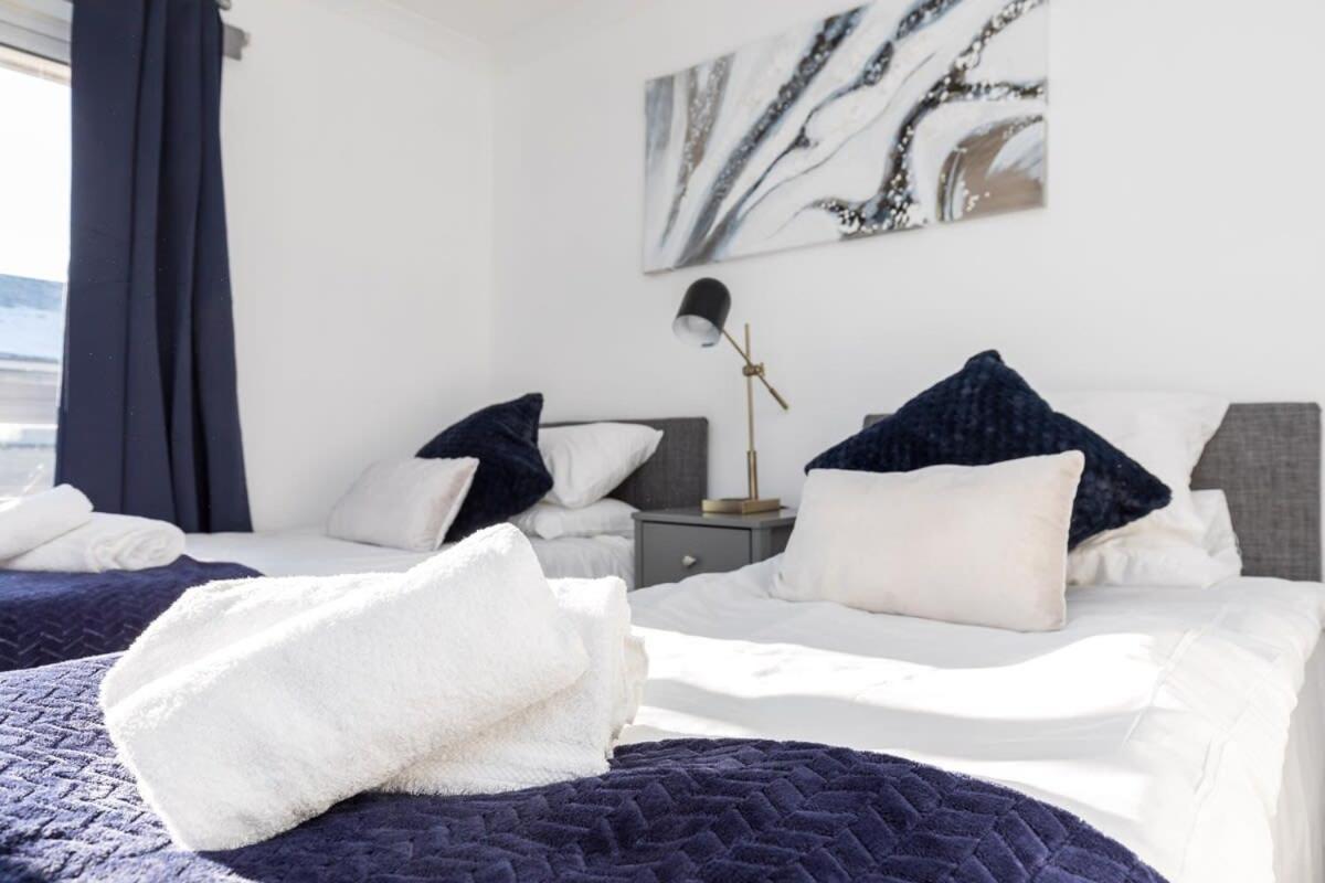 19A The Broadwalk - Cozy 1Br In The Heart Of Crawley Near Gatwick Airport Great For Contractors And Flight Crew Students别墅 外观 照片